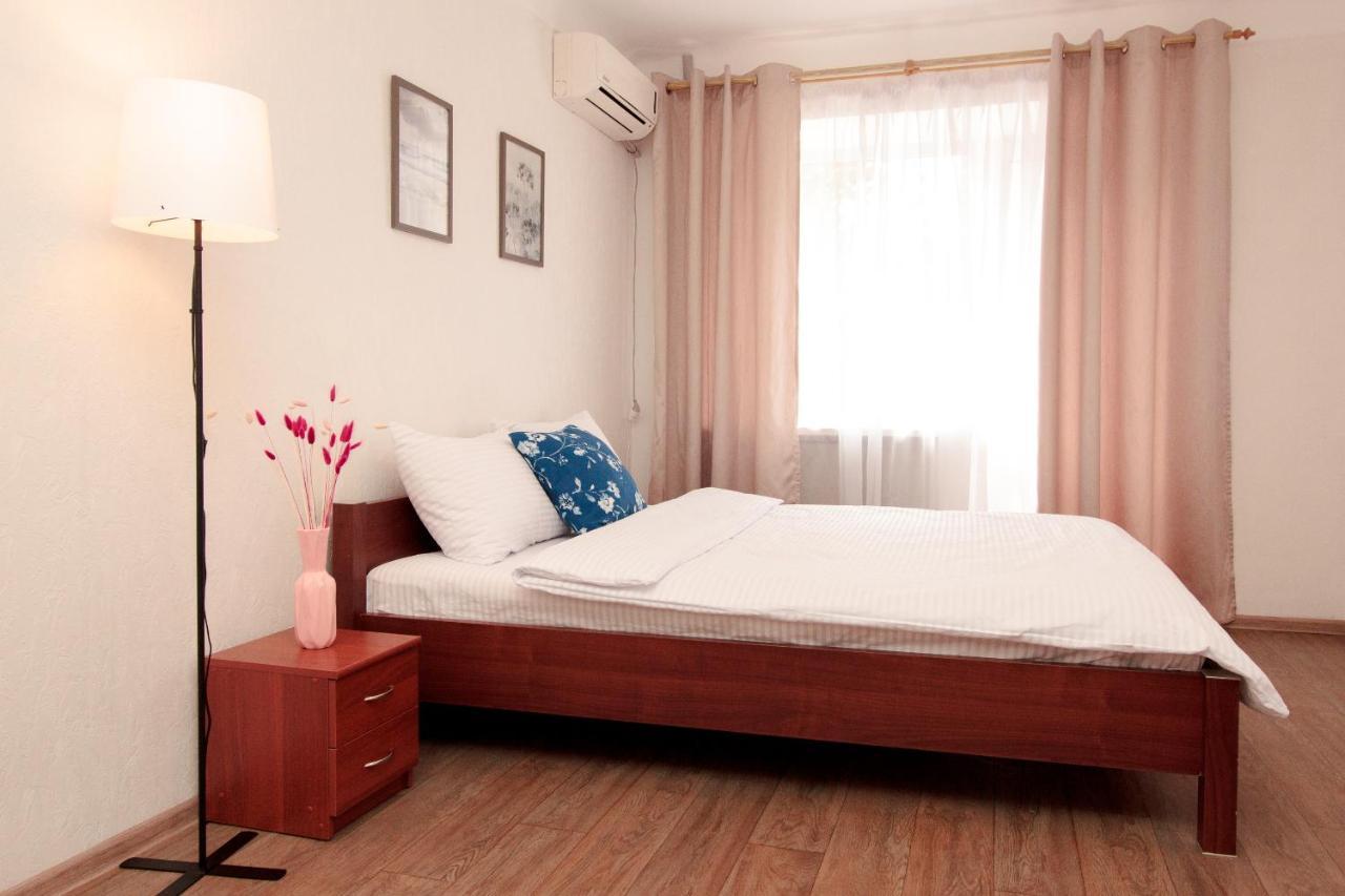 Apartment On Sobornyi Avenue 61 Oleksandriia Екстериор снимка